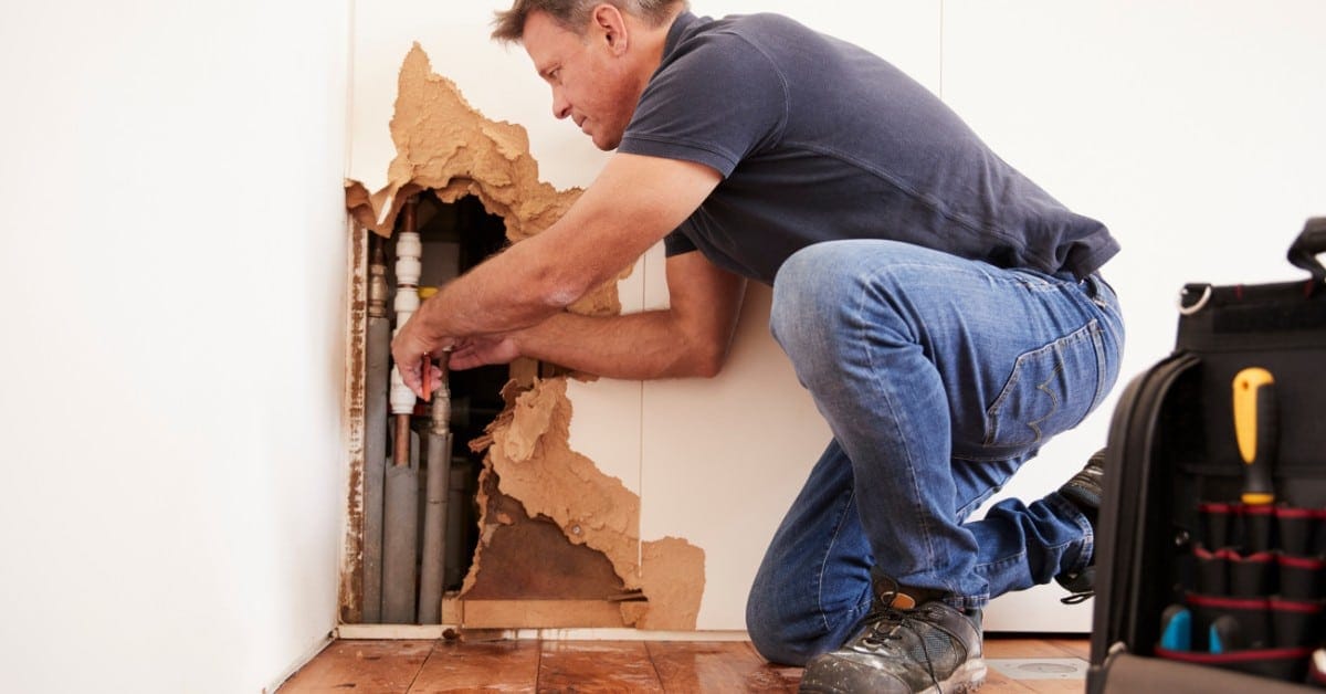 Emergency Plumber - Burst Pipe
