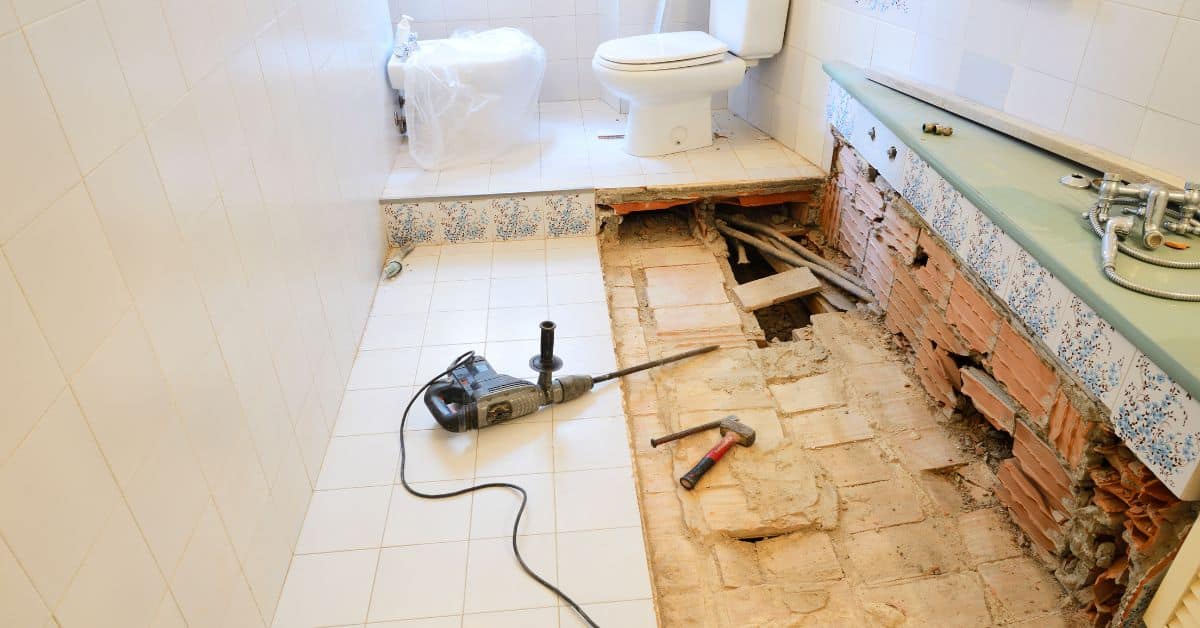 bathroom installation london - renovation in bathroom
