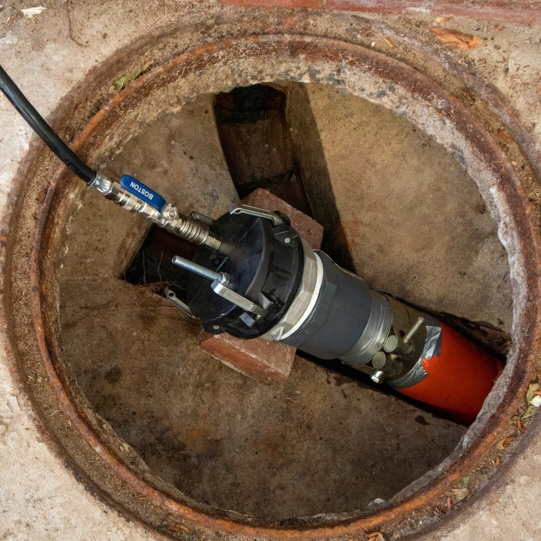 Close up a pipe relining process